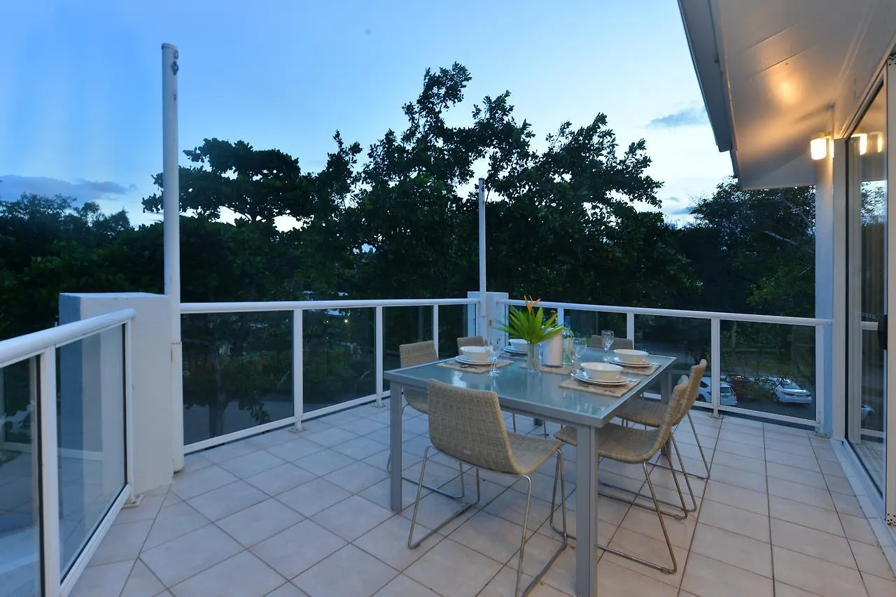 Apartament On The Beach 321 - Port Douglas Australia